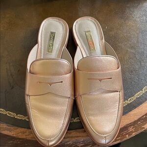 Louise et Cie Metallic Rose Gold Loafers